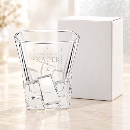 Verre à whisky Iceberg, modèle « Message personnel », vue 1 — exemple de personnalisation.